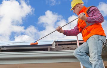 Keenthorne soft wash roof cleaning